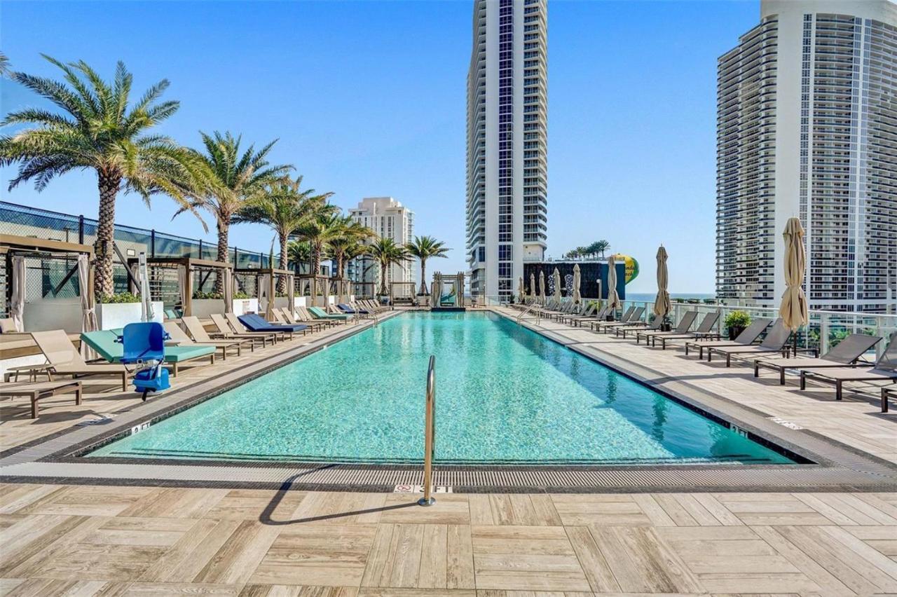 Hyde Beach House Three-Bedroom, Waterfront, Ocean And Intercostal View, Rooftop Pool, 5 Min Walk To Beach ハリウッド エクステリア 写真